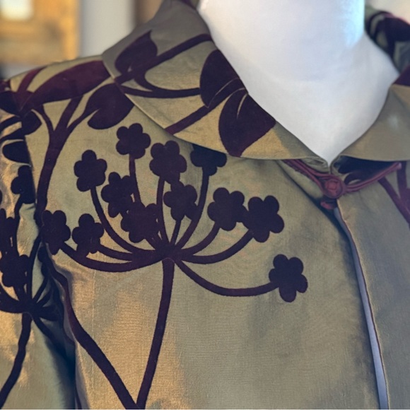 NWOT Grace Chuang Elegant Floral Embroidered Jacket. Size Small. - Picture 3 of 6